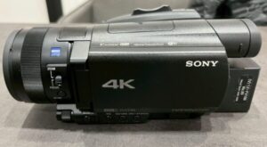 ソニー 4Kビデオカメラ Handycam FDR-AX700 買いとり